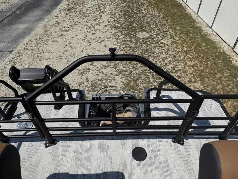 Slide: The Image of 2026 Sylvan L-3 LZ DH pontoon boat deck with railing. - 20