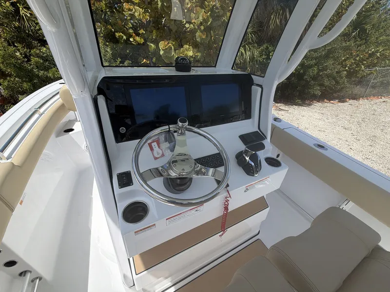 Slide: The Image of Interior view of Sportsman Heritage 231 Center Console 2026. - 18