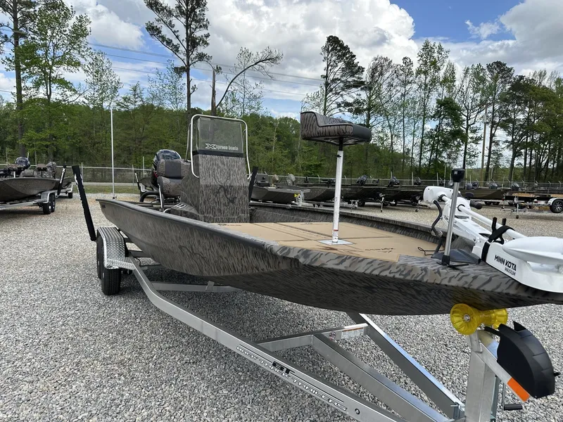 Slide: The Image of Xpress Hyper-Lift Bay Series H210B 2026 - 2