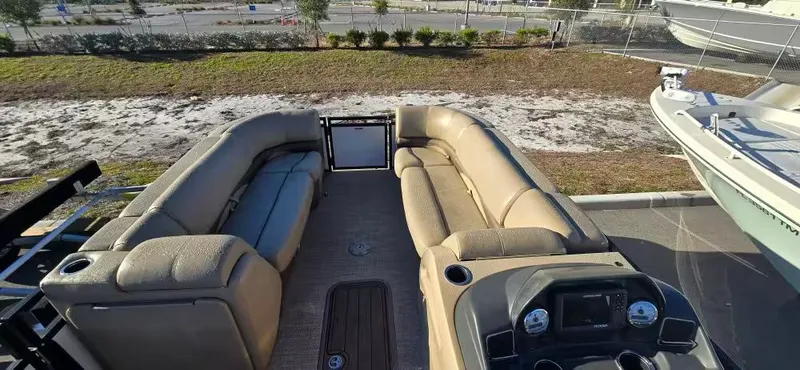 Slide: The Image of Interior view of a 2020 Regency 230 DL3 pontoon boat. - 10