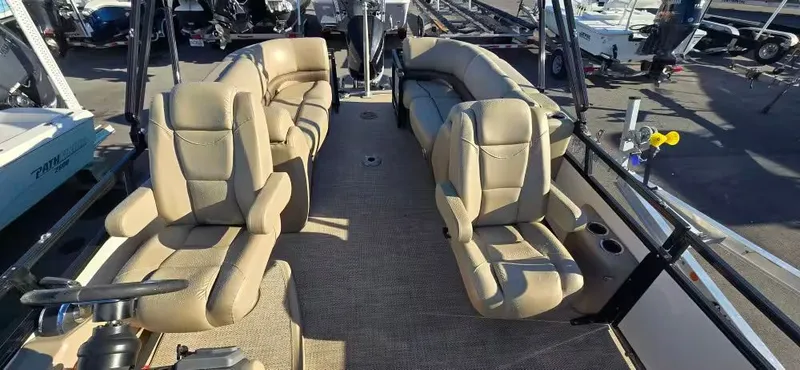 Slide: The Image of Interior of a 2020 Regency 230 DL3 pontoon boat. - 7