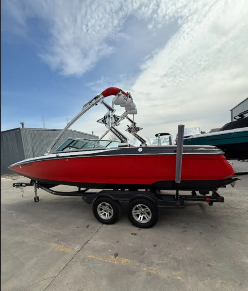 The Image of MasterCraft XStar 2009 - 0