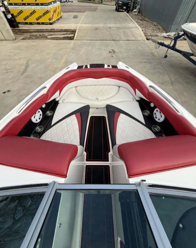 Slide: The Image of MasterCraft XStar 2009 - 4