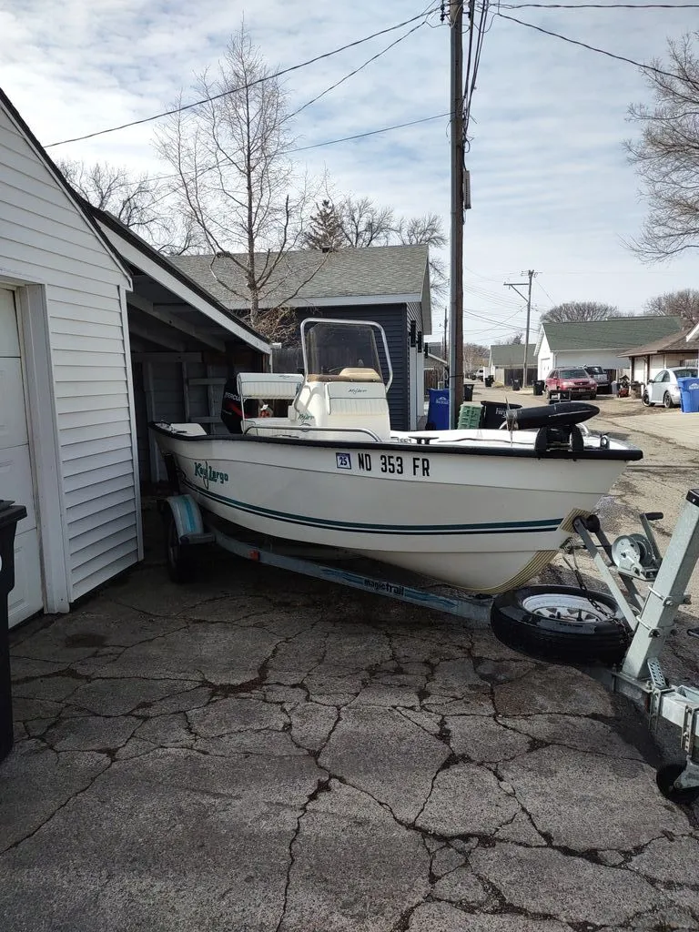 Slide: The Image of Key Largo 160 CC 2002 - 13