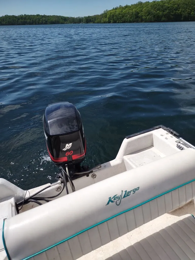 Slide: The Image of Key Largo 160 CC 2002 - 14