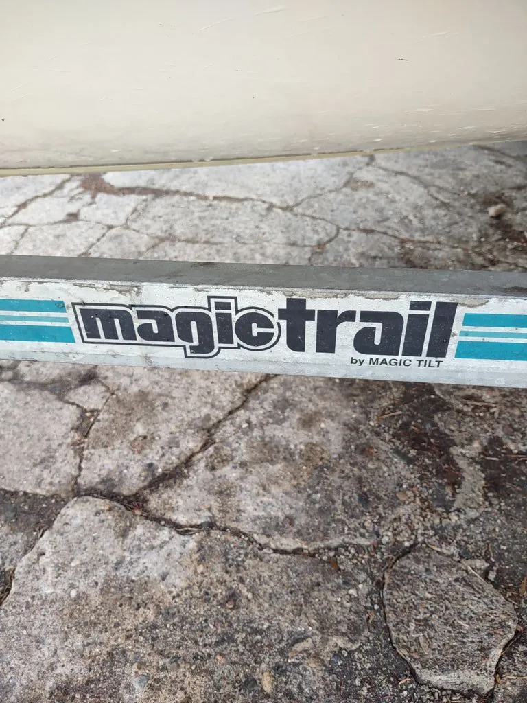 Slide: The Image of Key Largo 160 CC 2002 - 20