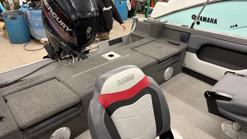 Slide: The Image of Lowe Fish & Ski FS1610 2017 - 15