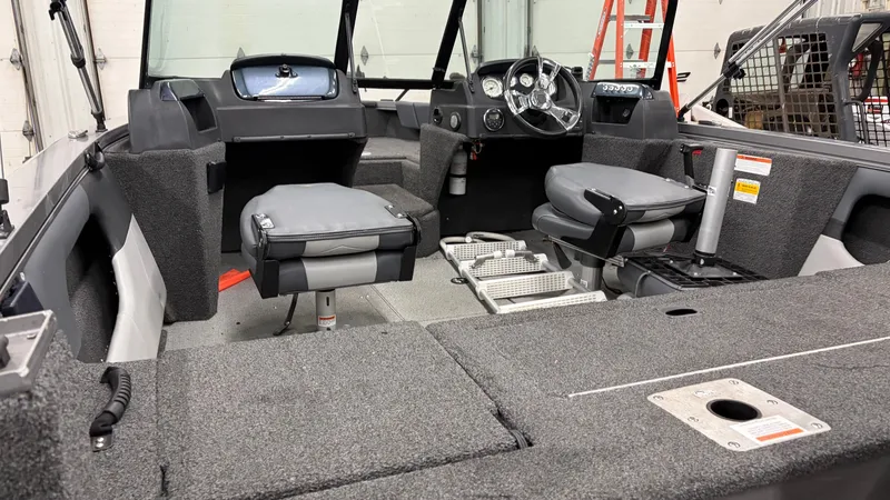 Slide: The Image of Lowe Fish & Ski FS1610 2017 - 6