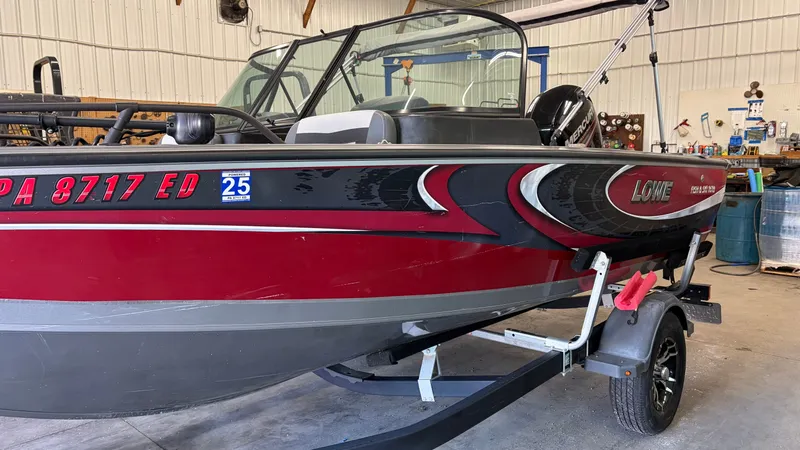 Slide: The Image of Lowe Fish & Ski FS1610 2017 - 8