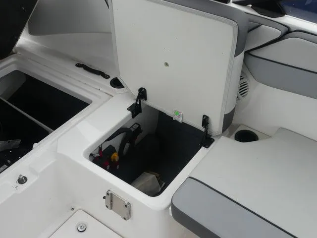 Slide: The Image of Yamaha AR220 2023 - 20