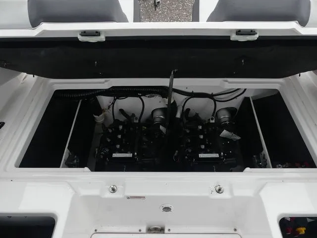 Slide: The Image of Yamaha AR220 2023 - 21