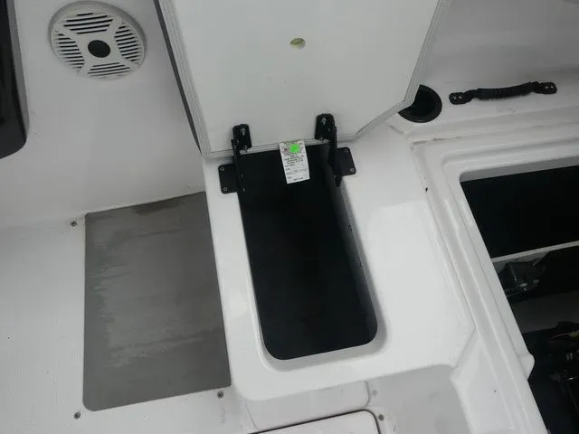 Slide: The Image of Yamaha AR220 2023 - 23