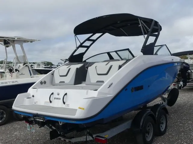 Slide: The Image of Yamaha AR220 2023 - 4