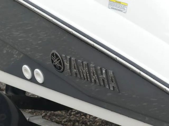 Slide: The Image of Yamaha 190 FSH Sport 2016 - 7