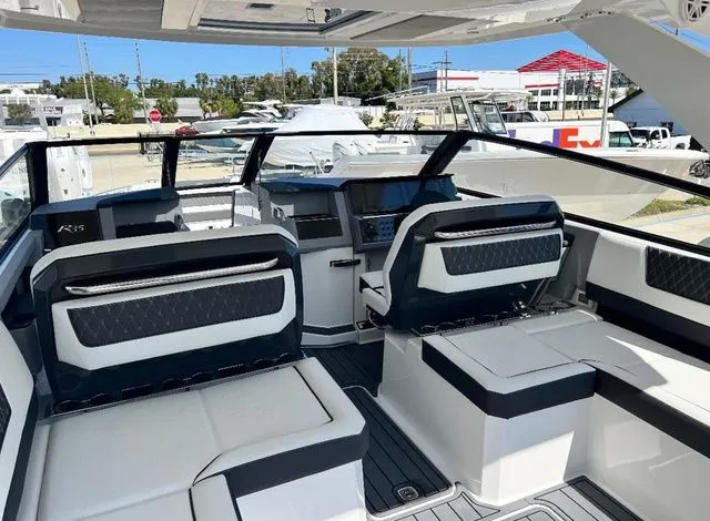 Slide: The Image of Cobalt R35 2024 - 6