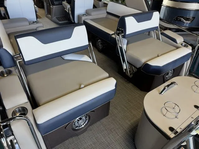 Slide: The Image of Tahoe Cascade - Quad Lounger Shift Windshield 2026 - 13