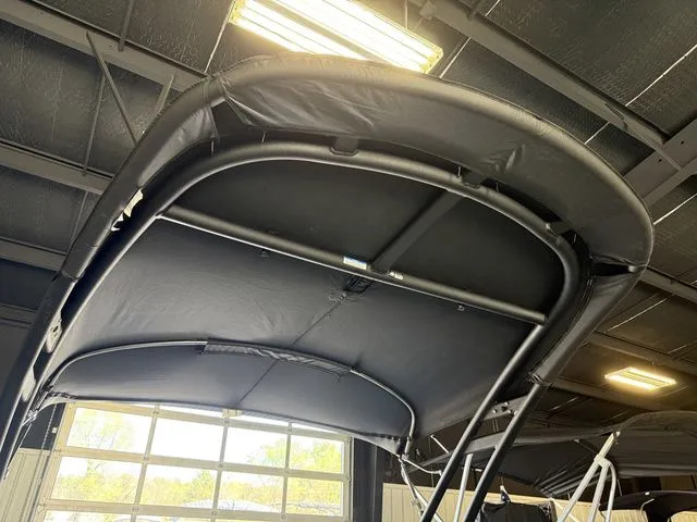 Slide: The Image of Tahoe Cascade - Quad Lounger Shift Windshield 2026 - 16