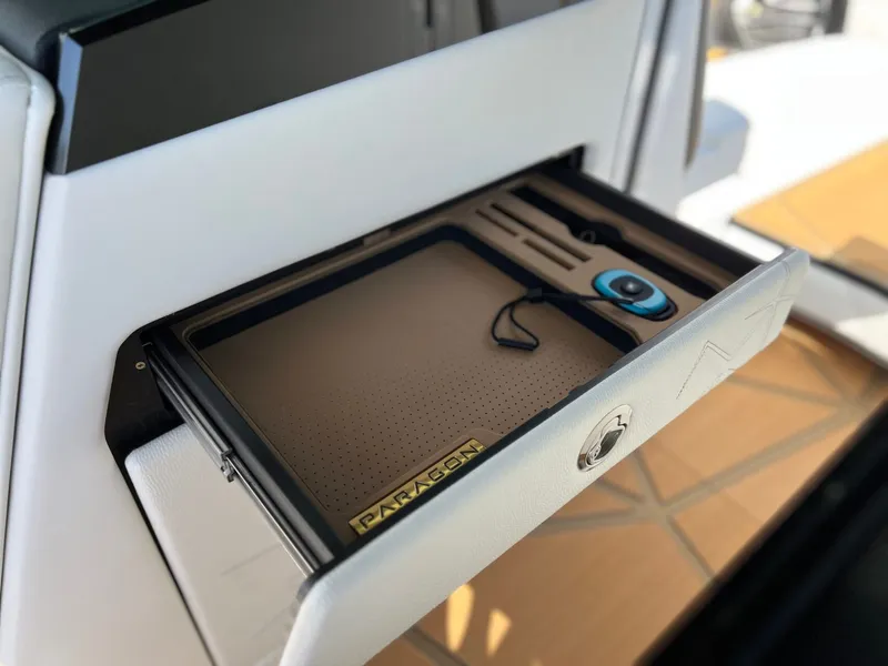 Slide: The Image of Nautique Super Air Nautique G25 Paragon 2026 - 29