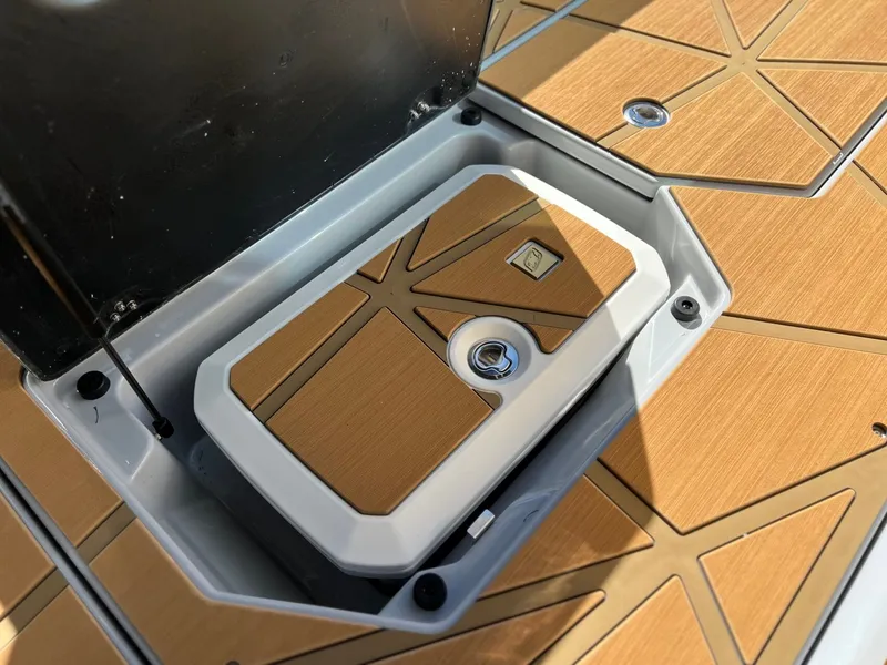 Slide: The Image of Nautique Super Air Nautique G25 Paragon 2026 - 42