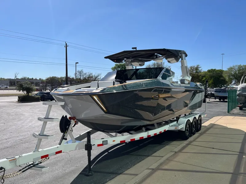 Slide: The Image of Nautique Super Air Nautique G25 Paragon 2026 - 7