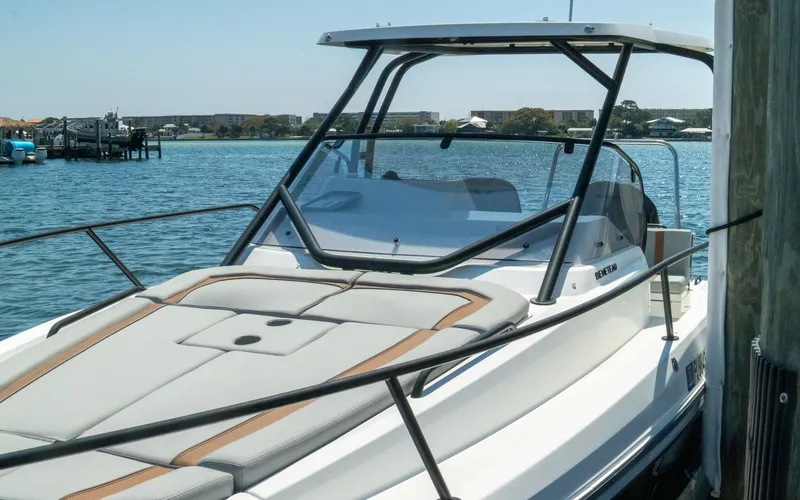 Slide: The Image of Beneteau Flyer 8 2024 - 14