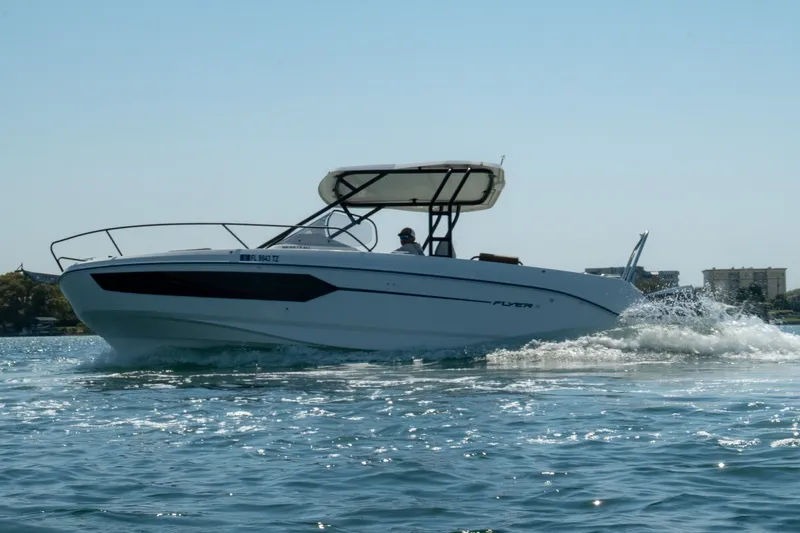 Slide: The Image of Beneteau Flyer 8 2024 - 16