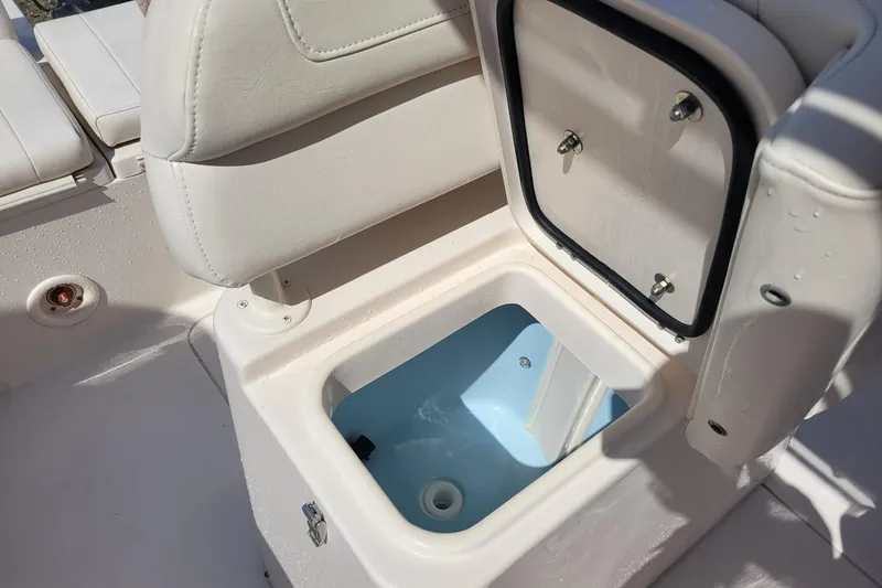 Slide: The Image of Livewell compartment on a 2019 Grady-White 251 Coastal Explorer boat. - 11