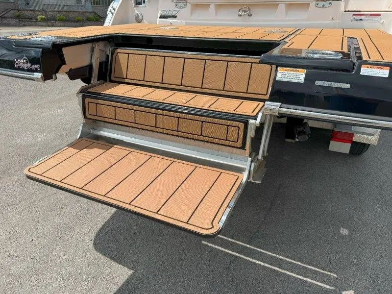 Slide: The Image of Chaparral 307 SSX 2022 - 12