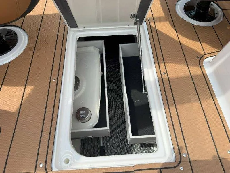 Slide: The Image of Chaparral 307 SSX 2022 - 52