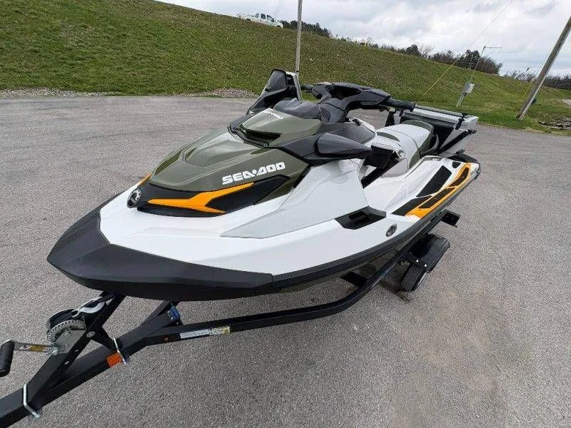 Slide: The Image of Sea-Doo FISH PRO 170 2021 - 14