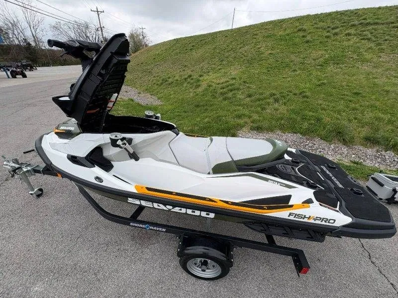Slide: The Image of Sea-Doo FISH PRO 170 2021 - 36