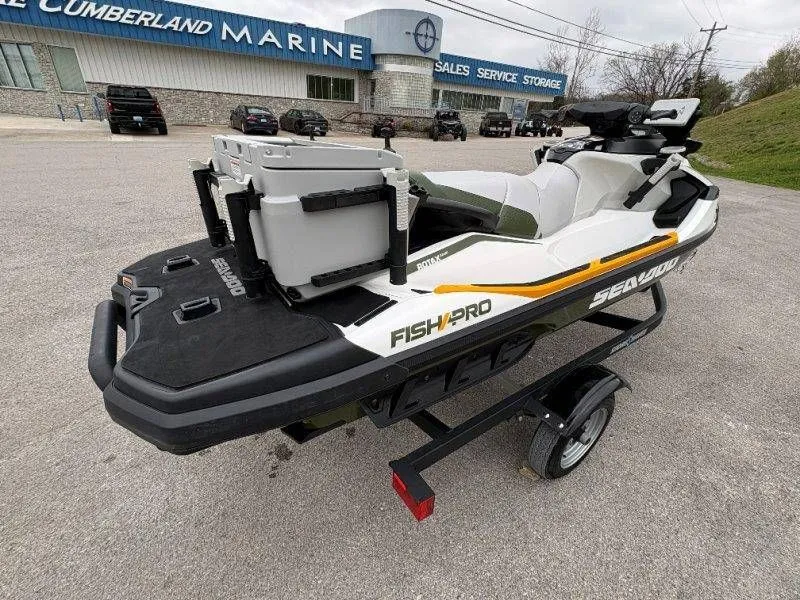 Slide: The Image of Sea-Doo FISH PRO 170 2021 - 7