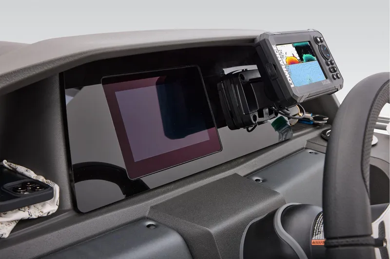 Slide: The Image of Sun Tracker Fishin' Barge 20 DLX 2026 - 67