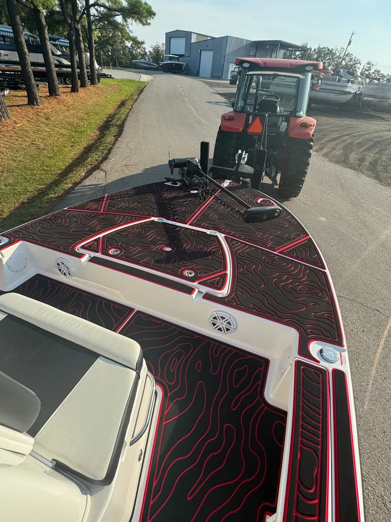 Slide: The Image of Tidewater 25 TPC Raptor 2026 - 4