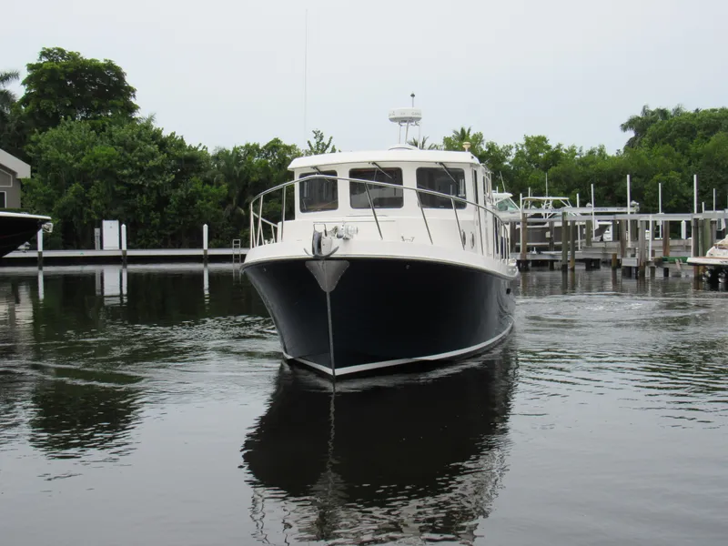 Slide: The Image of American Tug "34" Pilothouse Trawler 2010 - 115