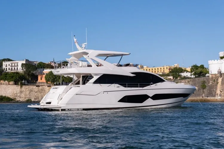 Slide: The Image of 2020 Sunseeker 76 Yacht - Image 3 - 3