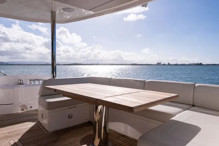 Slide: The Image of 2020 Sunseeker 76 Yacht - Image 36 - 36