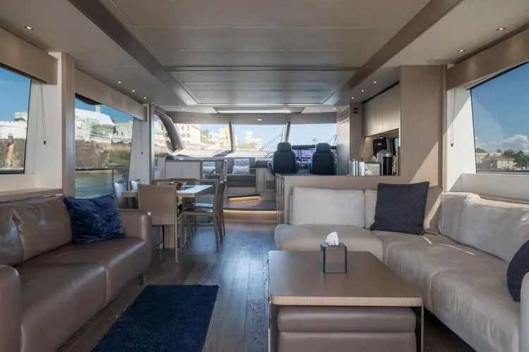 Slide: The Image of 2020 Sunseeker 76 Yacht - Image 42 - 42