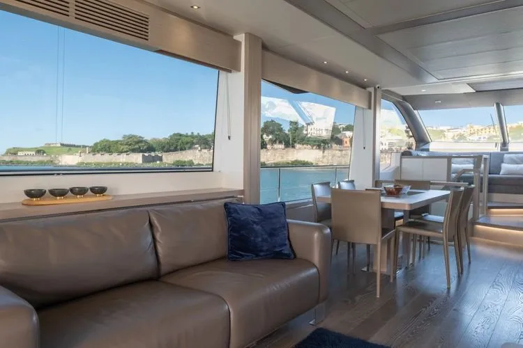 Slide: The Image of 2020 Sunseeker 76 Yacht - Image 43 - 43