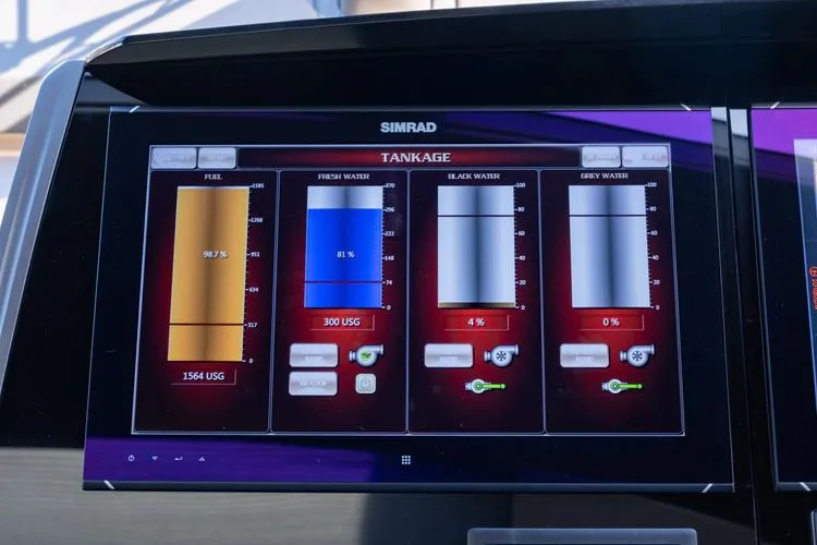 Slide: The Image of 2020 Sunseeker 76 Yacht - Image 57 - 57