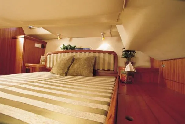 Slide: The Image of Manufacturer Provided Image - 9