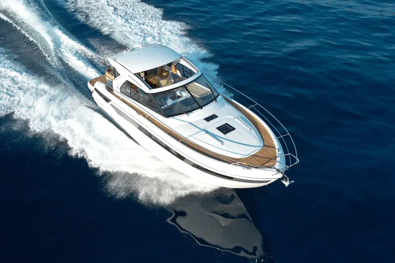 Slide: The Image of Manufacturer Provided Image: Bavaria Sport 40 Coupe - 6