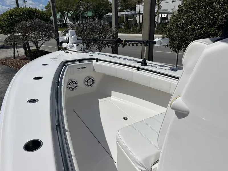 Slide: The Image of Contender 25 T 2017 - 22