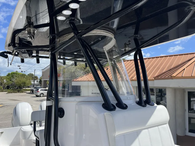 Slide: The Image of Contender 25 T 2017 - 29