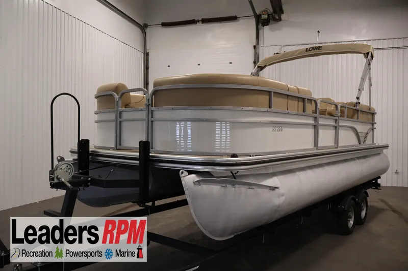 The Image of Lowe SS 230 WT 2021 - undefined