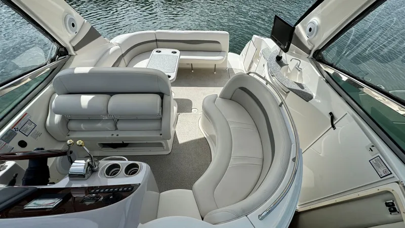 Slide: The Image of Interior of a 2007 Chaparral Signature 350 yacht with luxurious seating arrangement. - 43