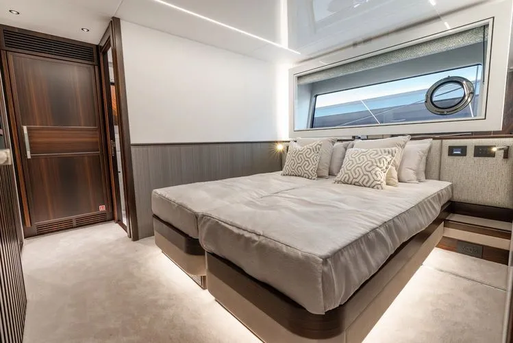 Slide: The Image of 2024 Sunseeker 90 Ocean Enclosed - Image 22 - 22