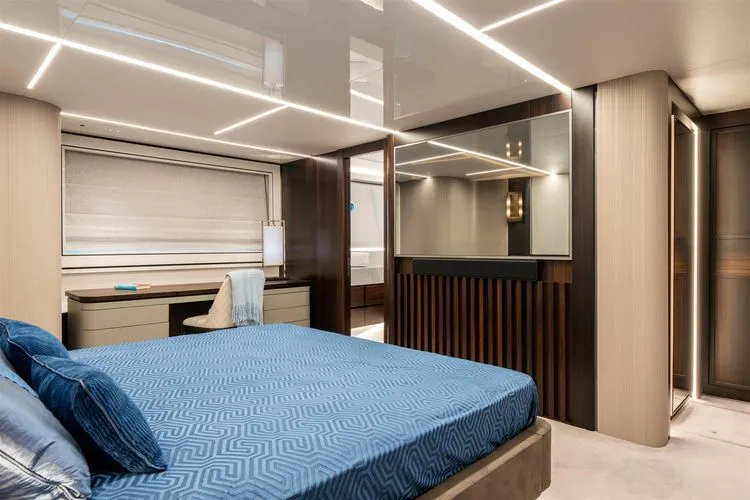 Slide: The Image of 2024 Sunseeker 90 Ocean Enclosed - Image 31 - 31