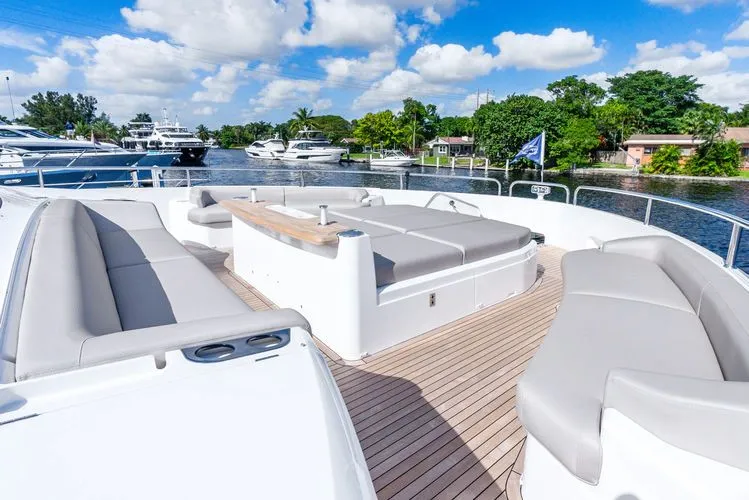 Slide: The Image of 2024 Sunseeker 90 Ocean Enclosed - Image 37 - 37