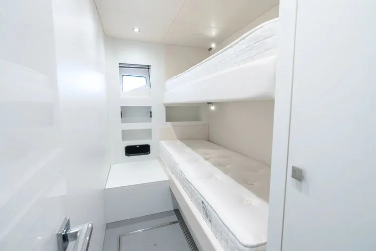 Slide: The Image of 2024 Sunseeker 90 Ocean Enclosed - Image 44 - 44